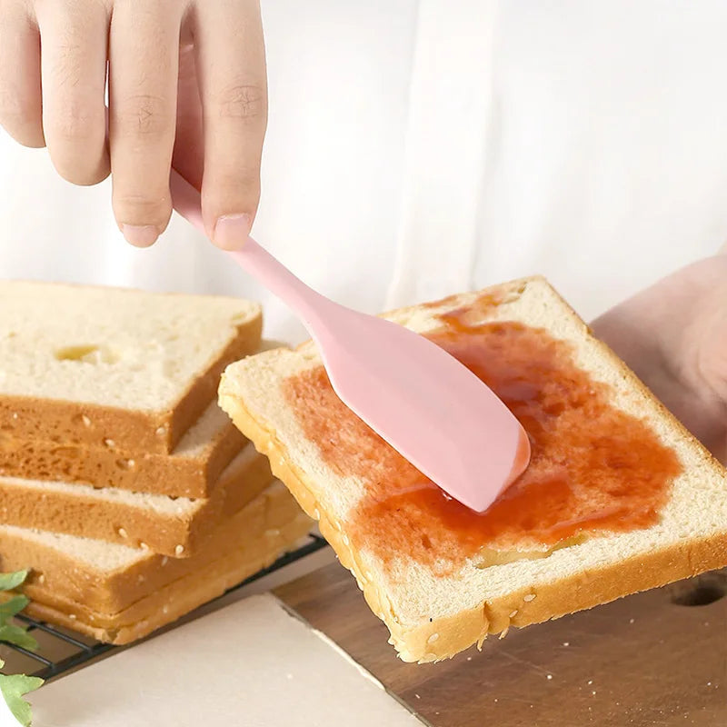 Silicone spatula for mixing batter
