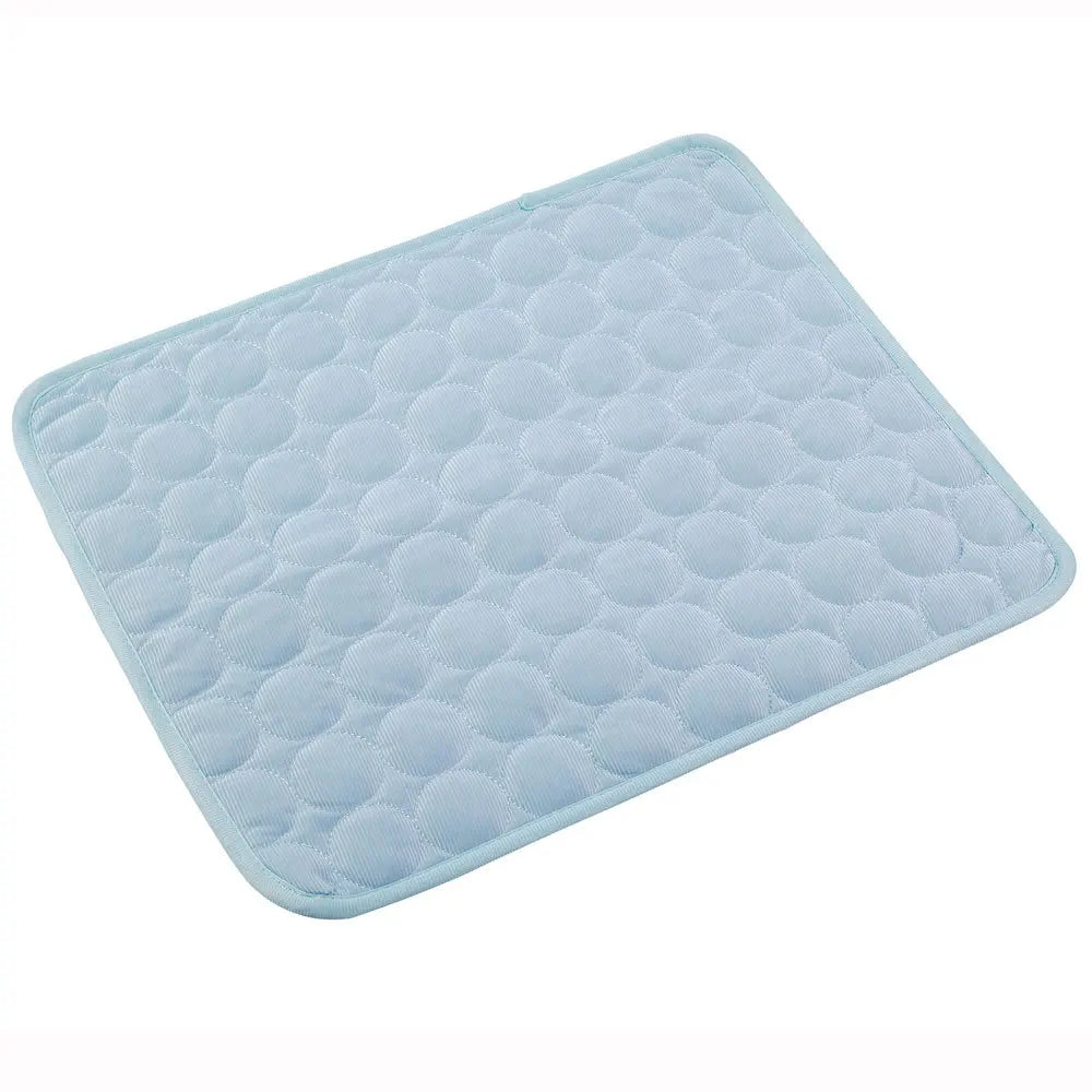 Comfortable cooling mat for cats and dogs
