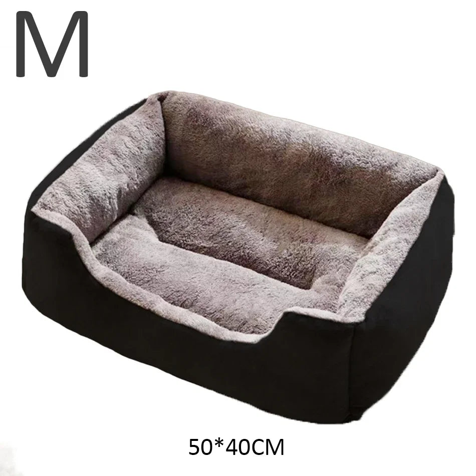 Warm pet bed for kittens and puppies
