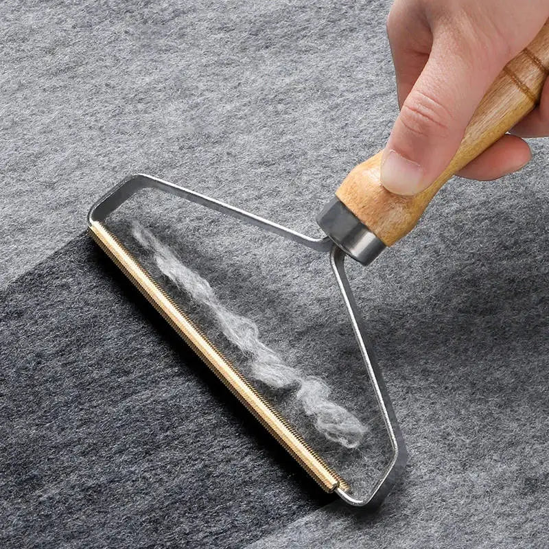 Portable Pet Hair & Lint Remover Brush – Reusable Manual Fabric Cleaner for Clothes, Sofas & Carpets